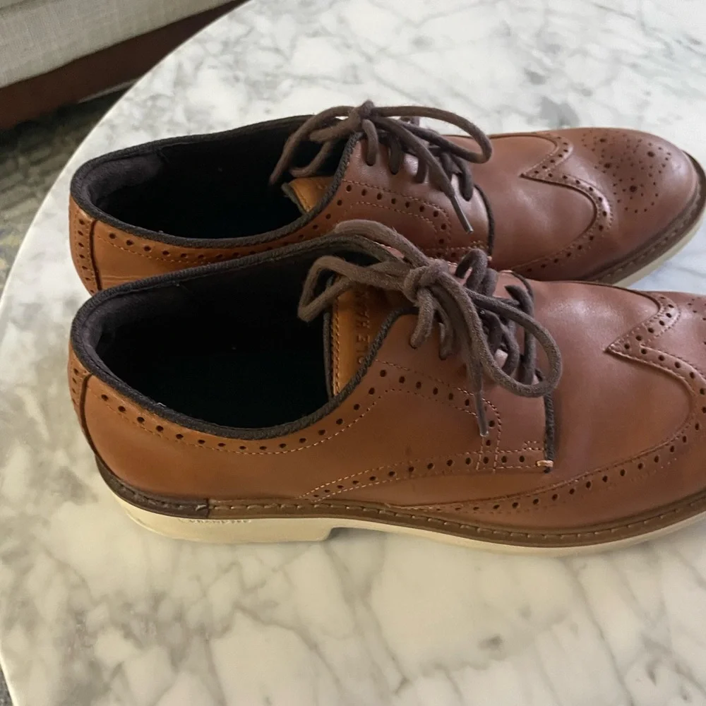 Cole Haan Men's Brown Wingtip Dress Shoes size 10